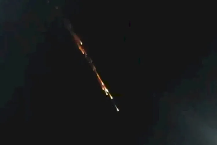 fenomena komet maps — ID news