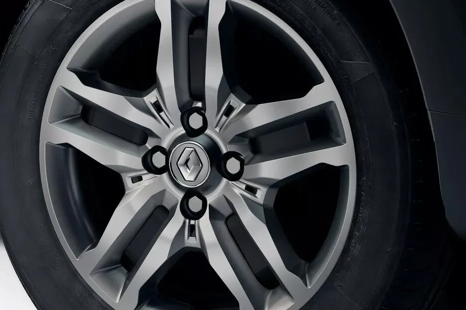 renault triber — ID news