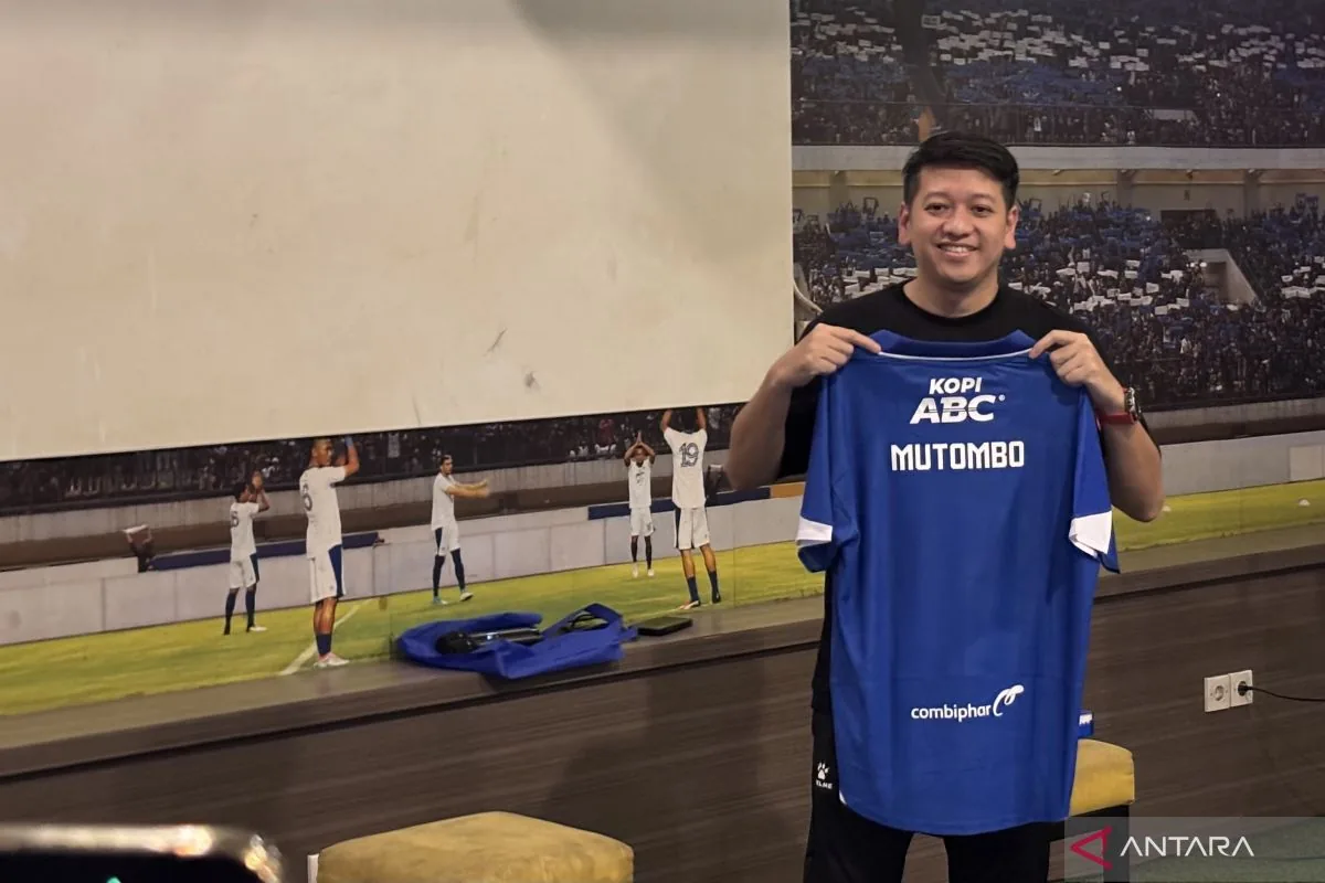 Persib Datangkan Bek Prancis sebagai Pengganti Federico Barba