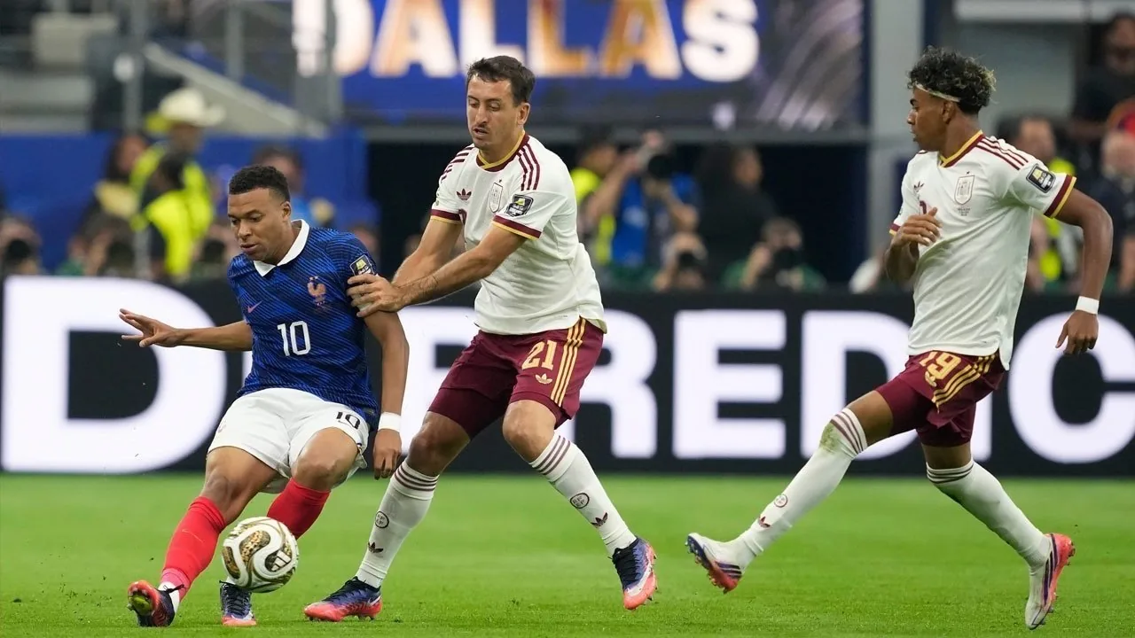 Prancis Tim Biasa Saja di Hadapan Spanyol