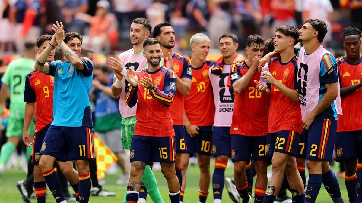 Didier Deschamps: Tekanan Ada di Spanyol