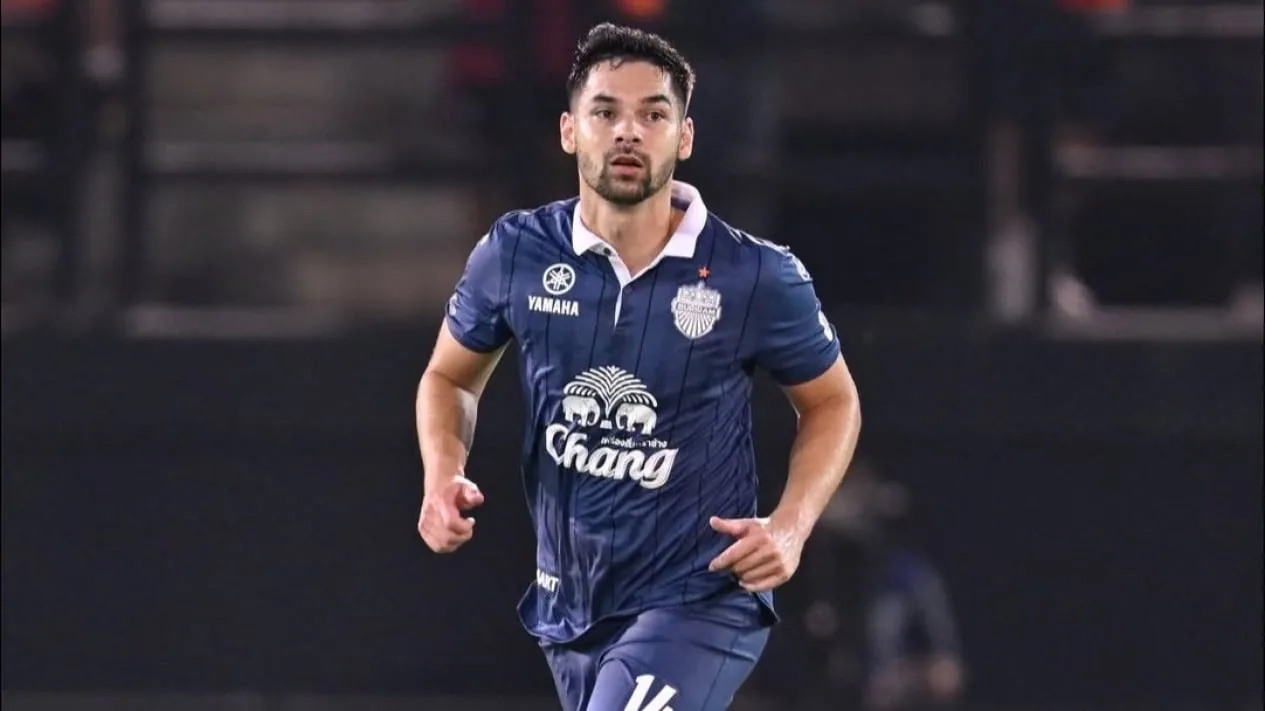 Profil Luka Menalo, Rumor Selangkah Lagi Merapat ke Persib