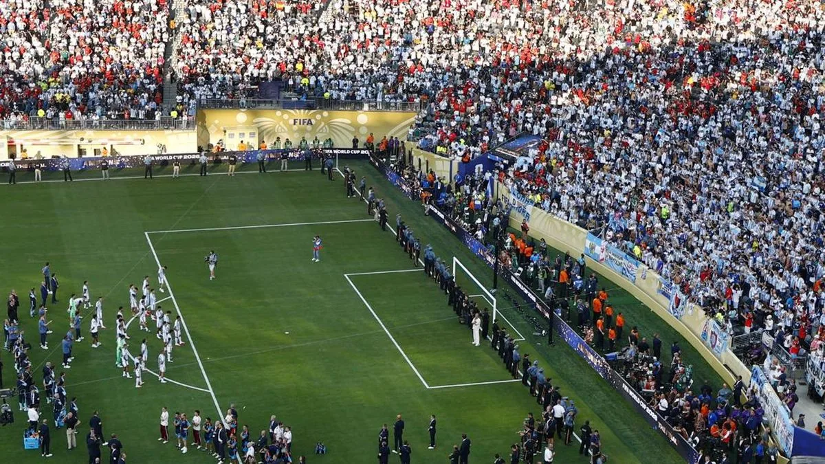 Argentina Gagal Juara Piala Dunia, Suporter Bentrok dengan Polisi