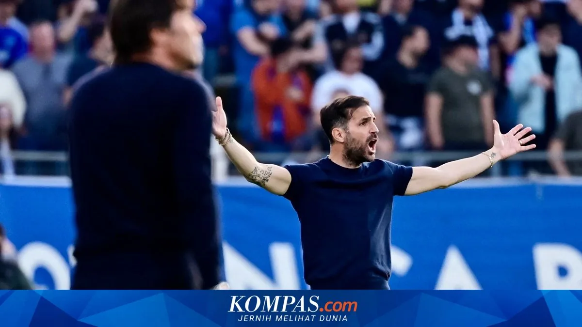 Fiorentina, Fabio Grosso tidak menutup kemungkinan kepergian Moise Kean: "Saya akan senang jika dia tetap di sini, tapi jika ada tawaran yang menguntungkan bagi semua pihak, kami akan mendoakan yang terbaik untuknya"