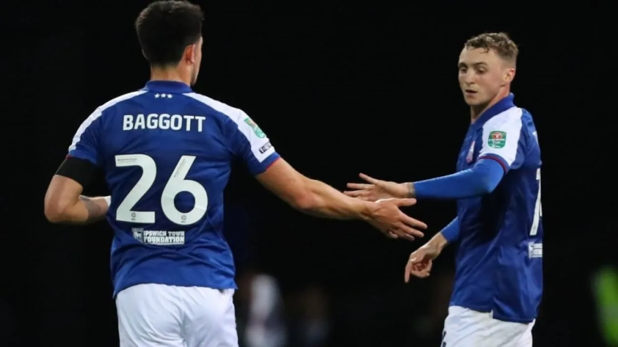 Kata Direktur Millwall Usai Rekrut Elkan Baggott untuk Jangka Panjang