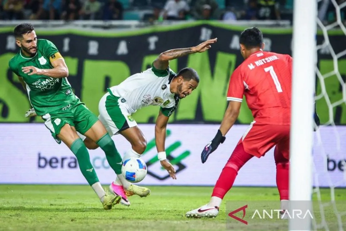 Yuran Fernandes Bawa Persebaya Unggul atas PSMS di Babak Pertama
