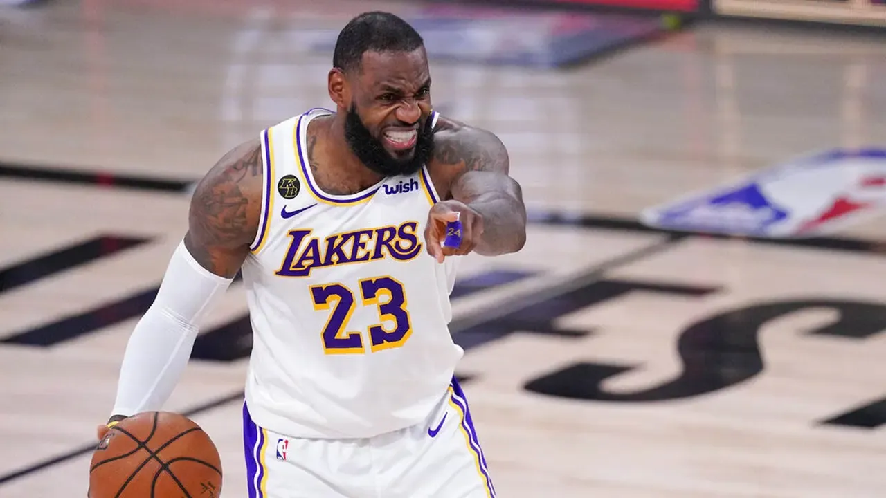 LeBron James Gemilang, LA Lakers Genggam Tiket Final Wilayah Barat