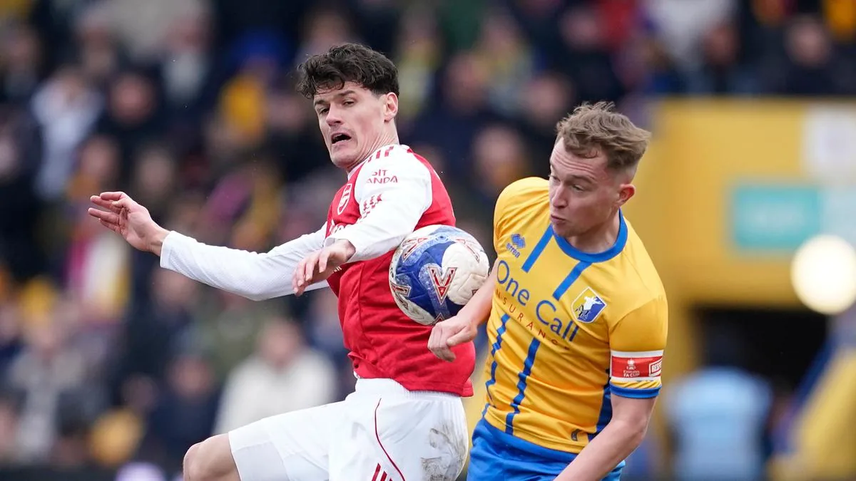 Perkuat Lini Tengah, Everton Resmi Amankan Christian Norgaard dari Arsenal